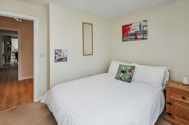 Flat 44, Frost Court, Salk Close, Colindale, London NW9 5XH 8