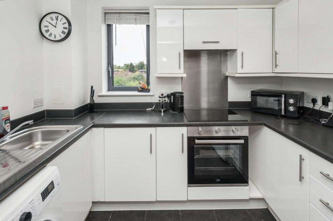 Flat 44, Frost Court, Salk Close, Colindale, London NW9 5XH 8