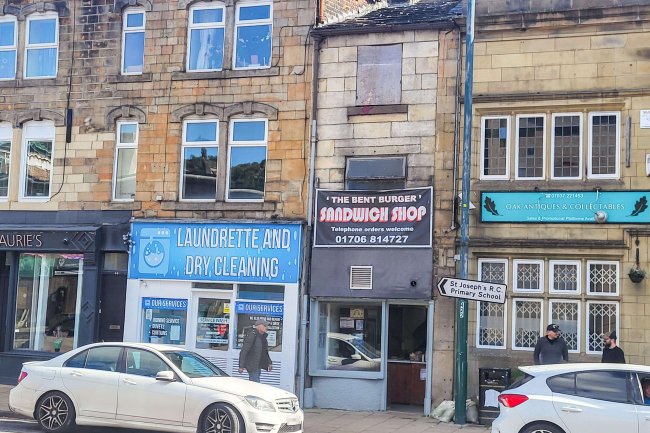 36 Burnley Road, Todmorden, West Yorkshire OL14 5EZ 2