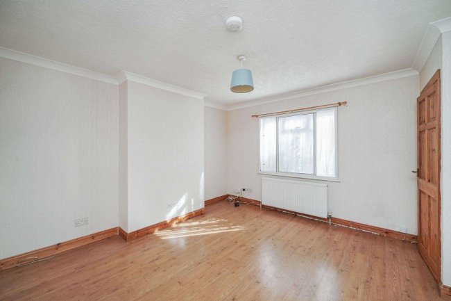 10 Drift Way, Colnbrook, Slough SL3 0LQ 7