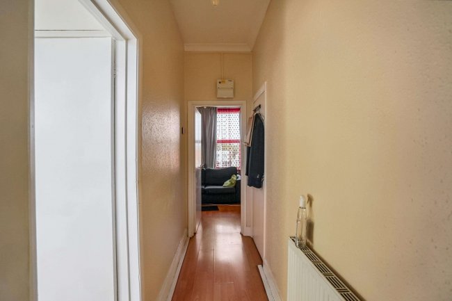 Flat 1, 110 Portland Road, South Norwood London, SE25 4PJ 3