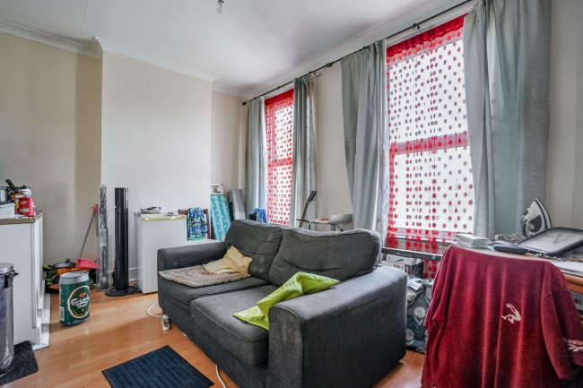 Flat 1, 110 Portland Road, South Norwood London, SE25 4PJ 3