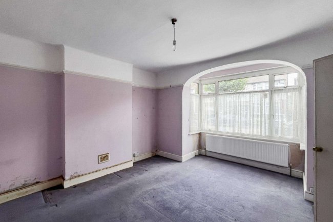 43 Norbury Court Road, Norbury, London SW16 4HU 6