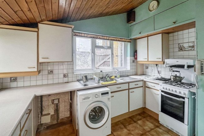 43 Norbury Court Road, Norbury, London SW16 4HU 6