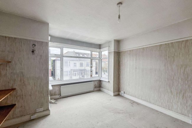 43 Norbury Court Road, Norbury, London SW16 4HU 6