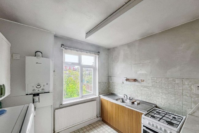 43 Norbury Court Road, Norbury, London SW16 4HU 6