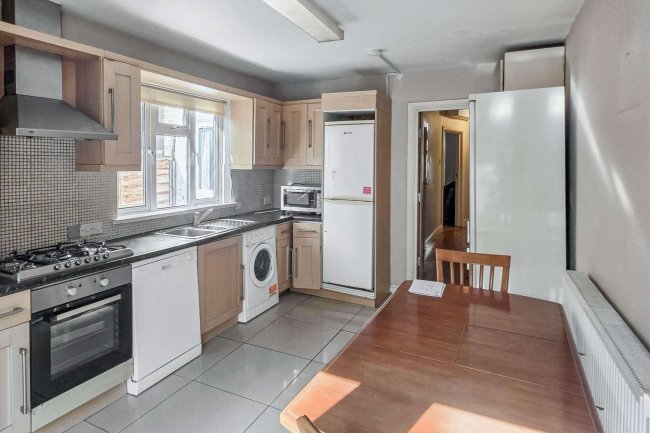 19 Ramsey Road, Acton, London W3 8AZ 69