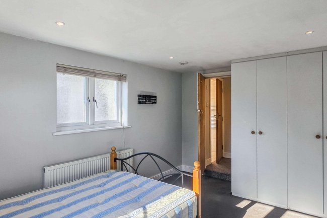 19 Ramsey Road, Acton, London W3 8AZ 69