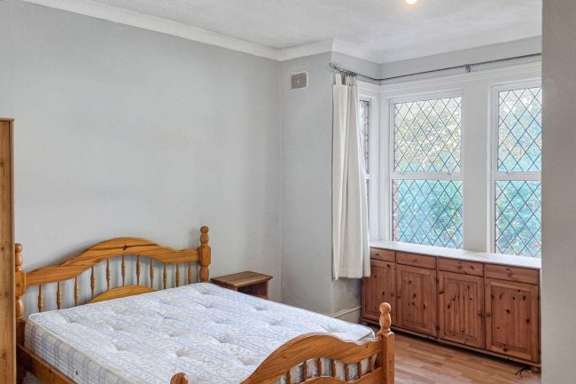 19 Ramsey Road, Acton, London W3 8AZ 69