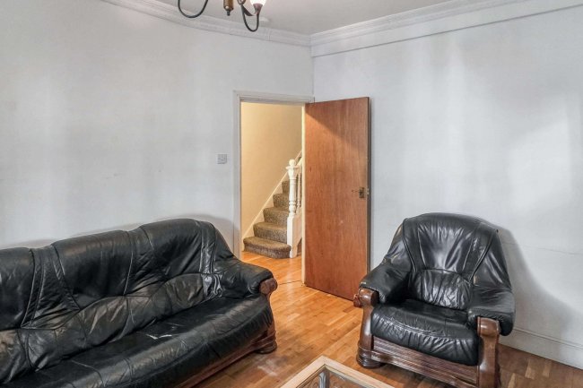 19 Ramsey Road, Acton, London W3 8AZ 69