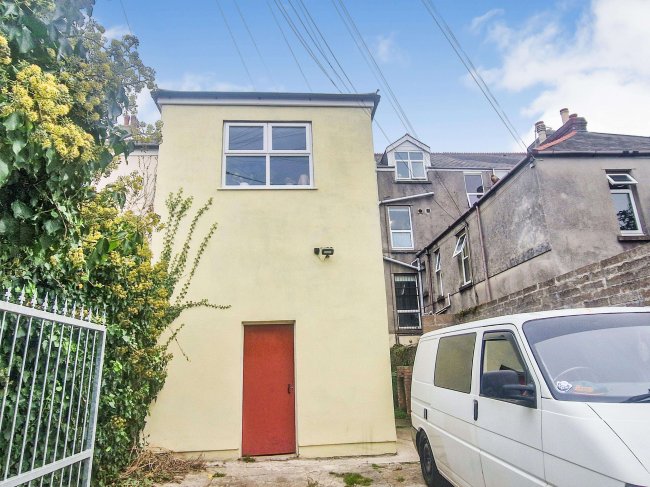 84 Embankment Road, Prince Rock, Plymouth, PL4 9HY 8