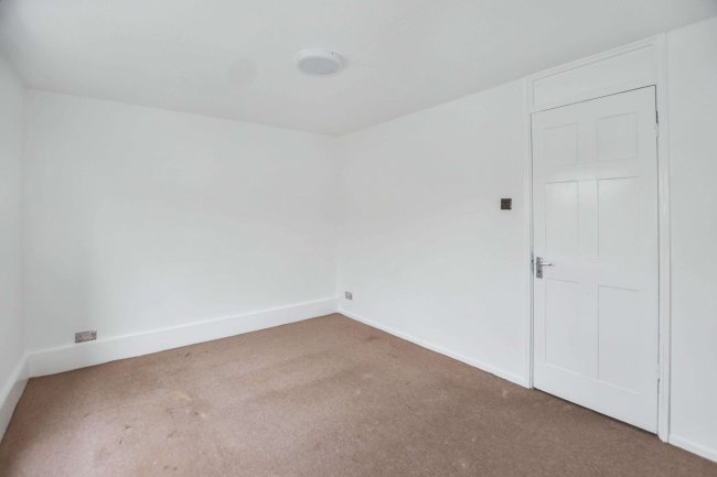 Flat 14 Lamberthurst House, 13 Lovelinch Close, Peckham, London, SE15 1HF 4