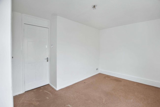 Flat 14 Lamberthurst House, 13 Lovelinch Close, Peckham, London, SE15 1HF 4