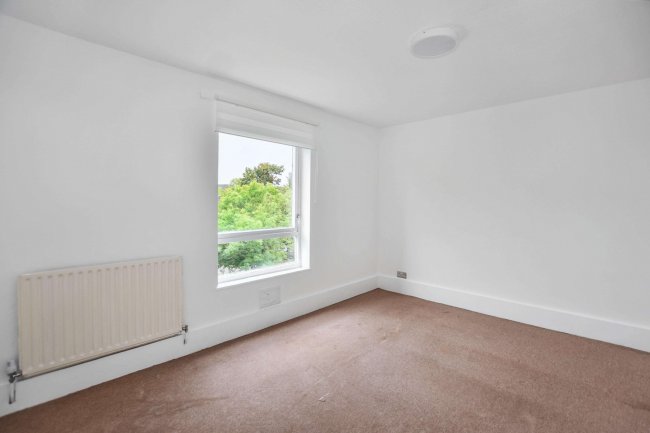 Flat 14 Lamberthurst House, 13 Lovelinch Close, Peckham, London, SE15 1HF 4