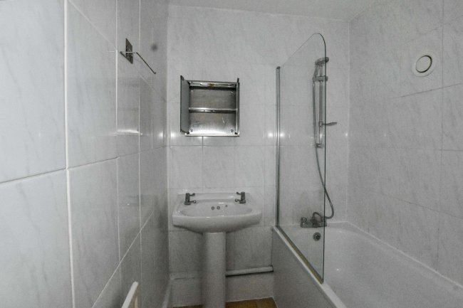 Flat 14 Lamberthurst House, 13 Lovelinch Close, Peckham, London, SE15 1HF 4