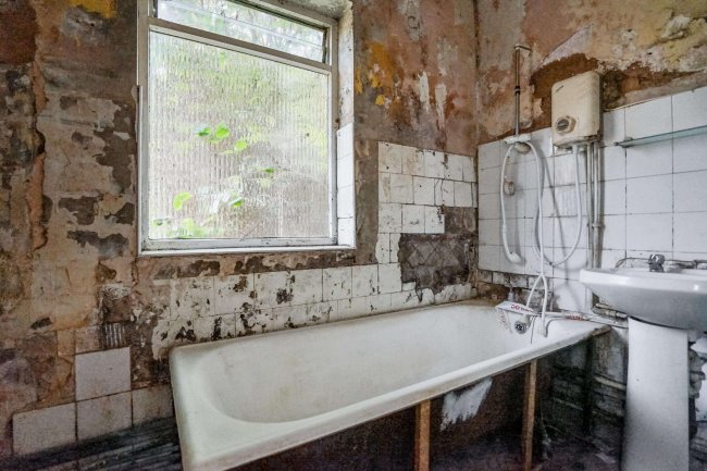 58A Lennard Road, Penge, London, SE20 7LX 4