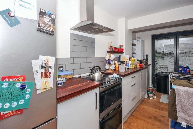 24 Cross Street, Cambridge, CB1 2HW 1