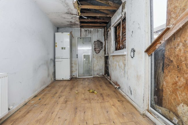 52 Lucerne Road, Wallasey, CH44 7HA 10