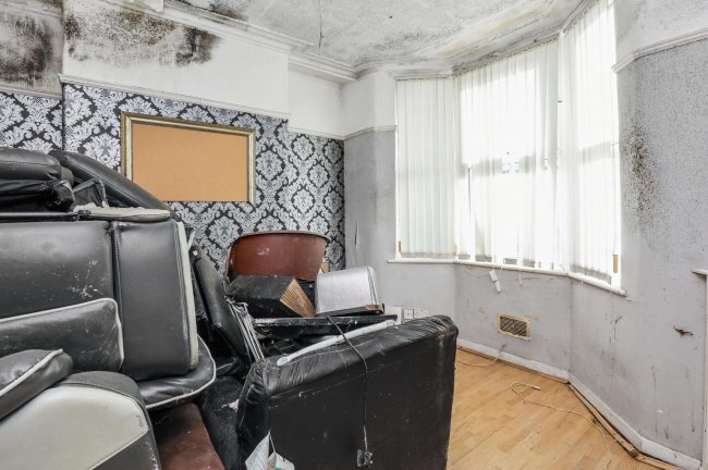 52 Lucerne Road, Wallasey, CH44 7HA 10