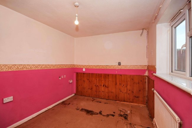 1 Carter Close, Brampton, Huntingdon, Cambridgeshire PE28 4UY 9