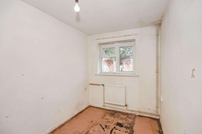 1 Carter Close, Brampton, Huntingdon, Cambridgeshire PE28 4UY 9