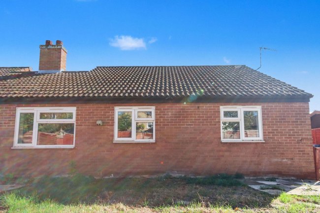 1 Carter Close, Brampton, Huntingdon, Cambridgeshire PE28 4UY 9