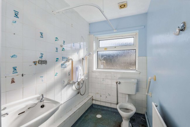 11 Cranfield Way, Buckden, St. Neots, Cambridgeshire, PE19 5TJ 2