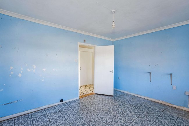 11 Cranfield Way, Buckden, St. Neots, Cambridgeshire, PE19 5TJ 2