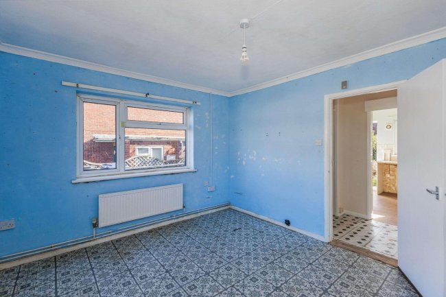 11 Cranfield Way, Buckden, St. Neots, Cambridgeshire, PE19 5TJ 2