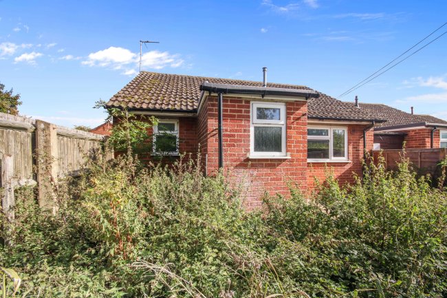 13 School Road, Warboys, Huntingdon, Cambridgeshire, PE28 2SX 6