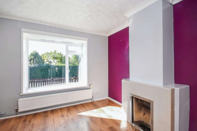 14 Montagu Road, Great Stukeley, Cambridgeshire, PE28 4AS 10