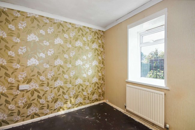 14 Montagu Road, Great Stukeley, Cambridgeshire, PE28 4AS 10