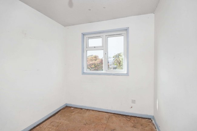 16 Dukes Road, Eaton Socon, St. Neots, Cambridgeshire, PE19 8DD 7