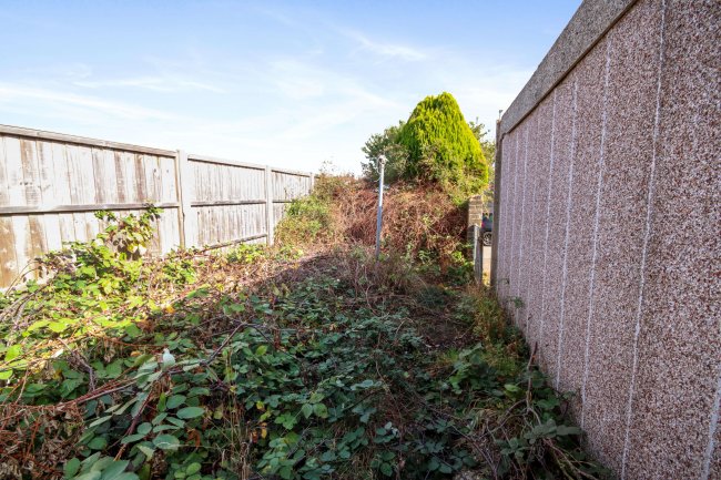 16 Dukes Road, Eaton Socon, St. Neots, Cambridgeshire, PE19 8DD 7