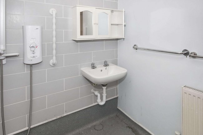 7 Chequers Close, Fenstanton, Cambridgeshire, PE28 9QY 7