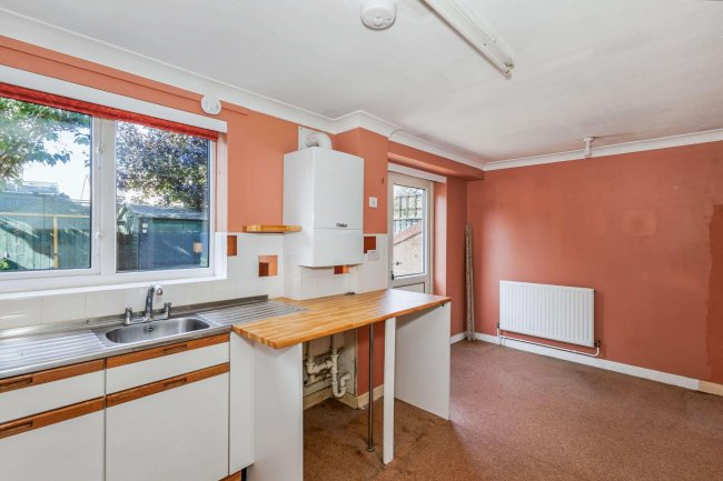 14 Bowness, Wellingborough, Northamptonshire, NN8 3FS 10