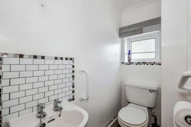 14 Bowness, Wellingborough, Northamptonshire, NN8 3FS 10