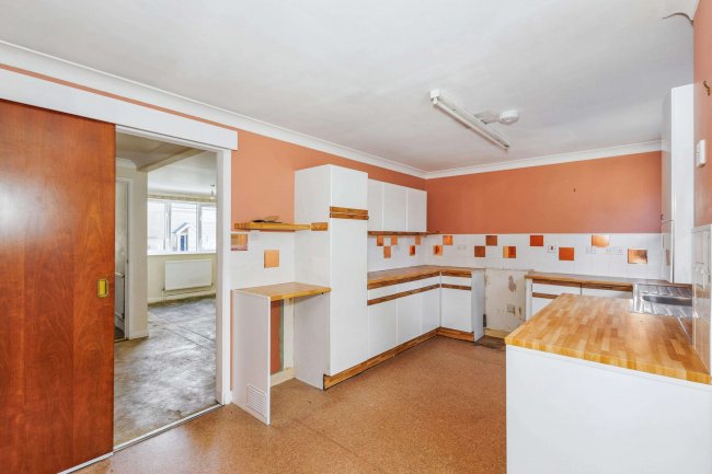 14 Bowness, Wellingborough, Northamptonshire, NN8 3FS 10