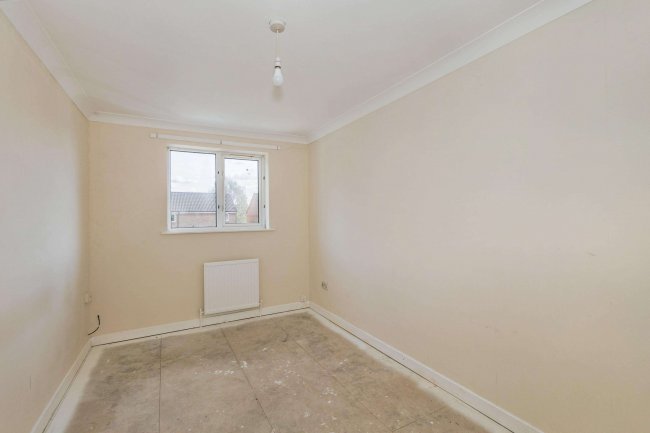 14 Bowness, Wellingborough, Northamptonshire, NN8 3FS 10