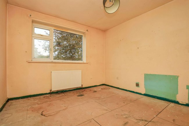 51 Town Lane, Southport, PR8 6NJ 5