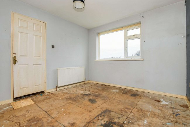 51 Town Lane, Southport, PR8 6NJ 5