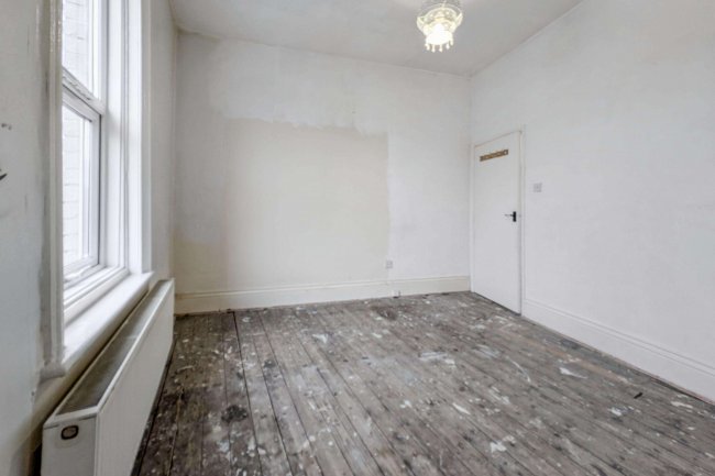 15 Marlborough Street North, South Shields, Tyne & Wear, NE33 4DA 4