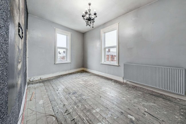 15 Marlborough Street North, South Shields, Tyne & Wear, NE33 4DA 4