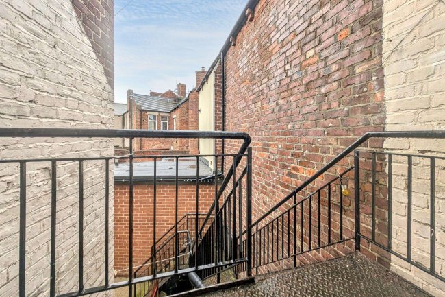 15 Marlborough Street North, South Shields, Tyne & Wear, NE33 4DA 4