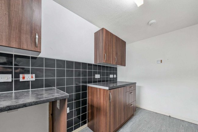 18 Elliott Drive, Felling, Gateshead, Tyne & Wear, NE10 9QY 2