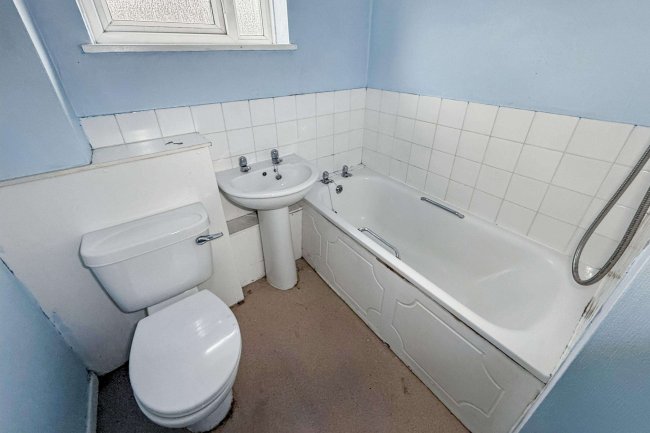 21 Mapleton Drive, Hemlington, Middlesbrough TS8 9NF 3