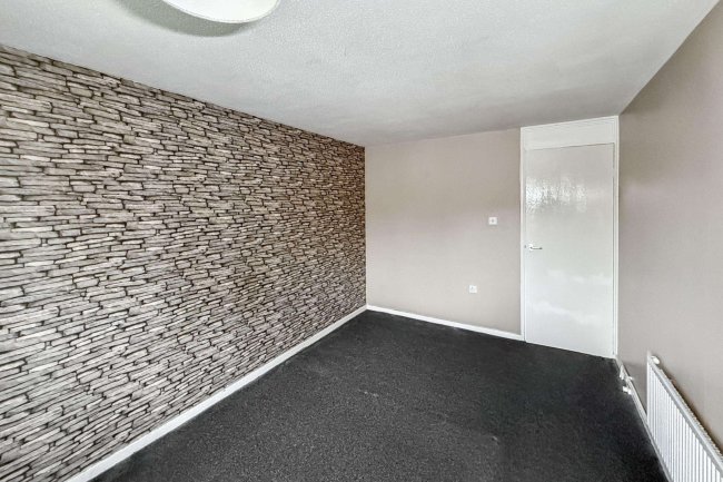 21 Mapleton Drive, Hemlington, Middlesbrough TS8 9NF 3