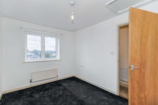 9 Penrith Drive, Wellingborough, Northamptonshire NN8 3XL 1