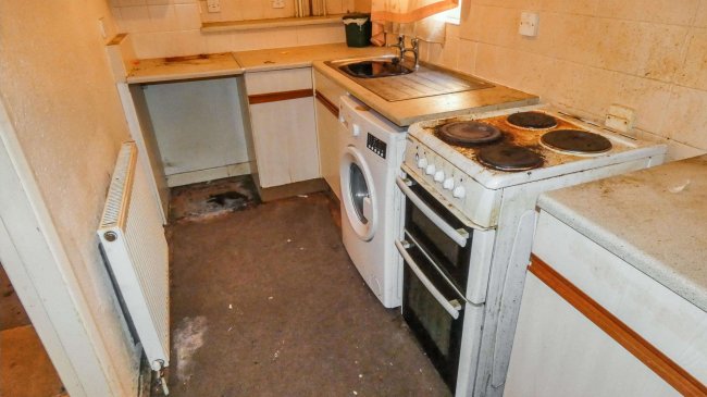 Flat 1, 15 Hutt Street, Hull, East Yorkshire, HU3 1QL 9