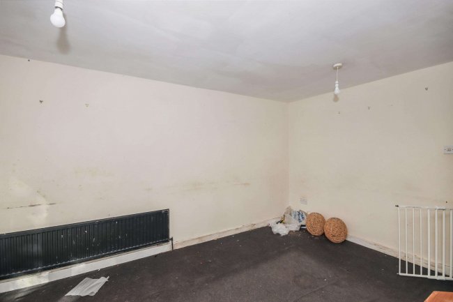 12 Blake Court, Swaffham, Norfolk, PE37 8HG 52